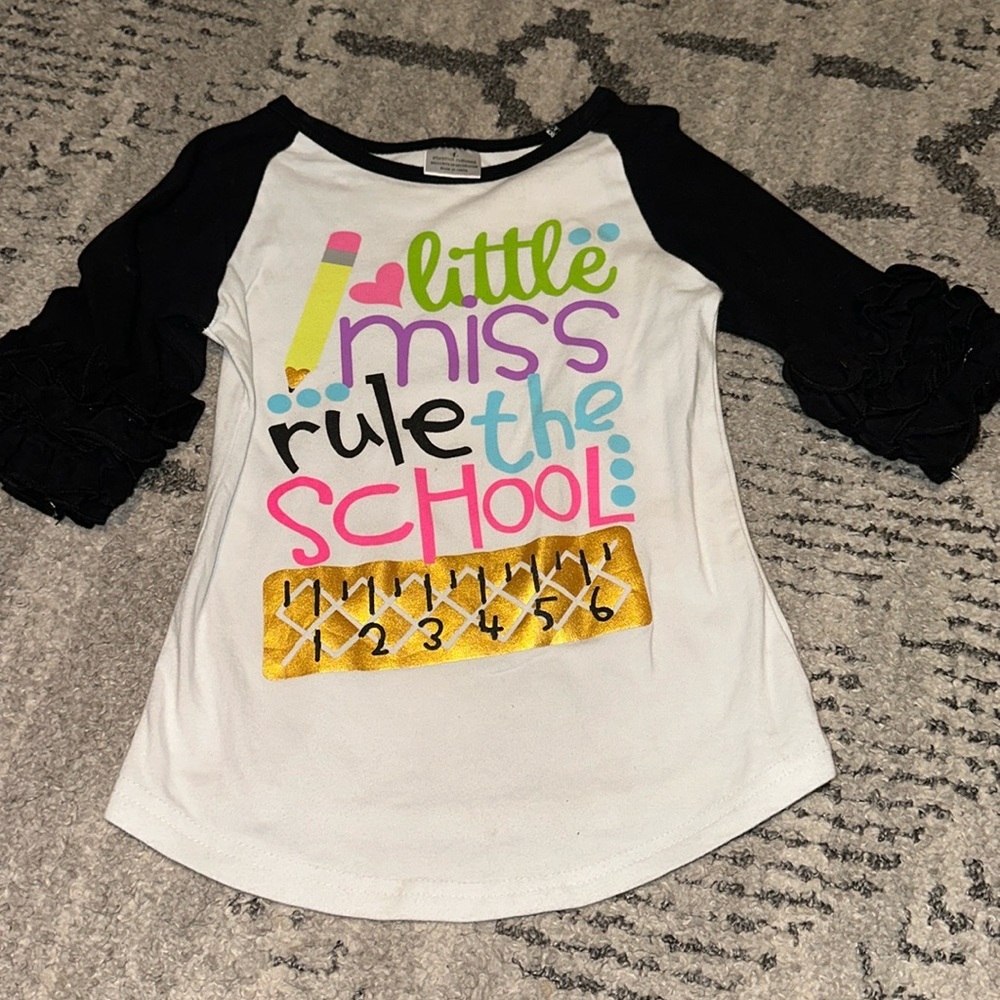 Girls Boutique 3/4 ruffle sleeve School Shirt size L but fits‎ 5/6 IMO